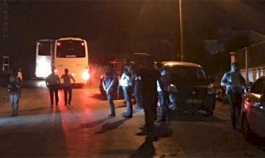 BAŞKENT'TE POLİS UYGULAMASINA ARAÇ DALDI! ÇOK SAYIDA YARALI VAR!