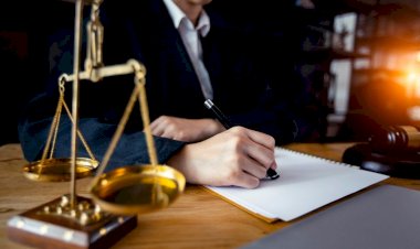 BERAAT EDEN SANIK LEHİNE HÜKMEDİLEN VEKALET ÜCRETİ AVUKATA ÖDENMELİDİR
