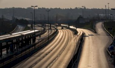 HAFTA SONU SOKAĞA ÇIKMA YASAĞINDAN KİMLER MUAF? NASIL İZİN ALINIR?