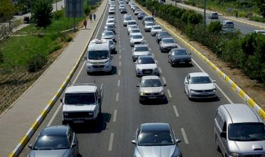 SON DAKİKA! ŞEHİRLERARASI GİRİŞ-ÇIKIŞ YASAĞI 15 GÜN DAHA UZATILDI!