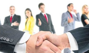 DERHAL FESİH HAKKINI KULLANMAYAN İŞVERENİN 6 İŞ GÜNÜ İÇERİSİNDE FESİH HAKKINI KULLANMAMASI