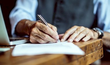 KOMİSYON SÖZLEŞMESİNİ İMZALAMAYI UNUTAN EMLAKÇI 24 BİN TL'DEN OLDU-SÖZLEŞME GEÇERSİZDİR HÜKMÜ VERİLDİ