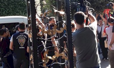 "BİJİ SEROK APO (YAŞASIN BAŞKAN APO)''' SLOGANI İFADE ÖZGÜRLÜĞÜDÜR