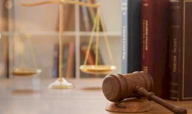 HUKUKA AYKIRI YOLLARLA ELDE EDİLEN DELİLLER ŞÜPHELİ VEYA SANIK LEHİNE KULLANILABİLİR