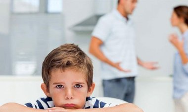 KOCASINI ALDATAN KADIN ÇOCUKLARIN VELAYETLERİNİ ALDI