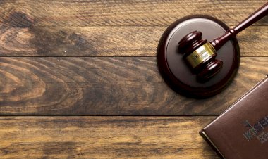 ''SENİ PARAMLA SATIN ALIRIM'' SÖZÜ HAKARET DEĞİLDİR