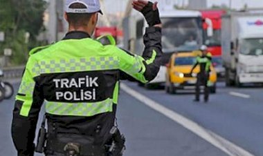 TRAFİK POLİSİNE 'TERBİYESİZ,ALLAH BELANIZI VERSİN' DEMEK HAKARET DEĞİLDİR