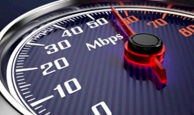 İLETİŞİM HİZMETİ ŞİRKETLERİ KOTA AŞIMI HALİNDE TÜKETİCİYİ BİLGİLENDİRMEK ZORUNDADIR