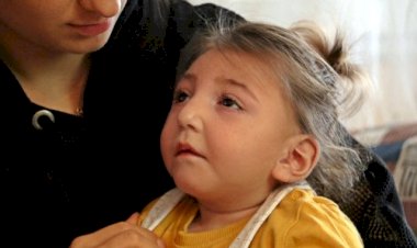 HASTA OĞLU İÇİN 'GEBERSİN' YORUMU YAPILDI.İÇİ YANAN ANNE ŞİKAYETÇİ OLDU