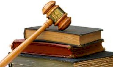 DURUŞMAYA HER İKİ TARAF DA KATILMAZ VE MAZERET SUNMAZ İSE DOSYA İŞLEMDEN KALDIRILMALIDIR