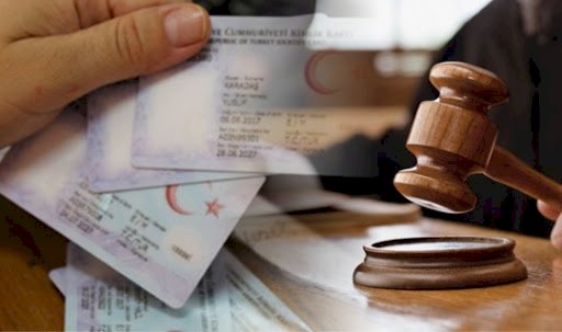 TANINMIŞ KADIN EVLENDİKTEN SONRADA KIZLIK SOYADINI KULLANABİLİR