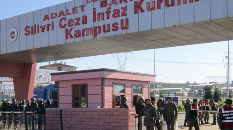 TUTUKLU GAZETECİLER TECRİT ALTINDA '4 AYDIR TEK BAŞIMIZA TUTUYORLAR'