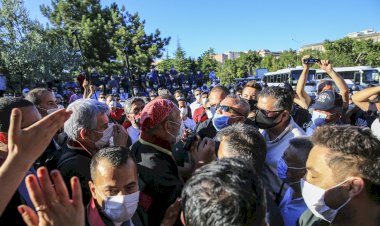 Çoklu baro kanunu Resmi Gazete'de yayımlandı