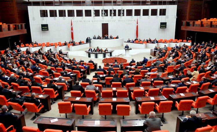 BAYRAMDAN SONRA MECLİS'TE YOĞUN GÜNDEM