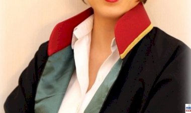 AVUKATIN SENETLERİ TAHSİLE GİRMEK İÇİN PARA ALMASI VE İCRAYA KOYMAMASI ZİMMET SUÇUNU OLUŞTURUR