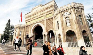 GELECEK AKADEMİK YIL ÜCRETSİZ ALACAĞI DERSİ ÜCRETLİ YAZ OKULUNDA ALAN KİŞİ ÜCRET İADESİ İSTEYEMEZ