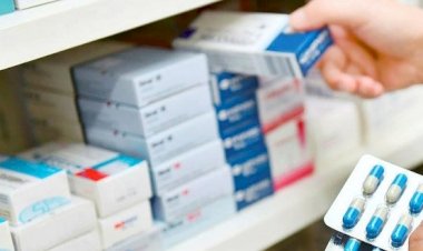 DOKTOR VE ECZACIYA İLAÇ YOLSUZLUĞU DAVASI