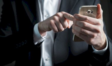 EŞLERİN İŞ ARKADAŞLARI İLE TELEFONDA GÖRÜŞMESİ ALDATMAK OLARAK NİTELENDİRİLEMEZ