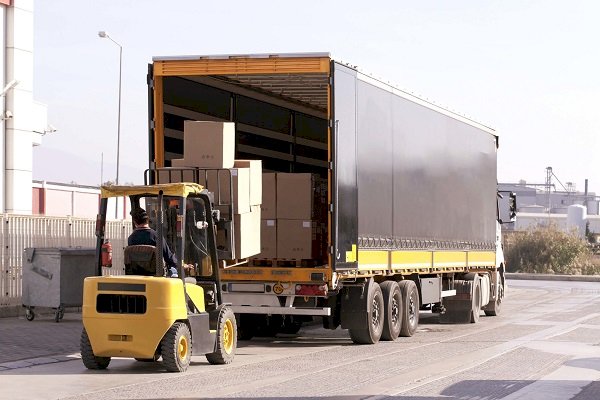 NAKLİYECİ, TAŞIDIĞI EŞYALARDA KAÇAK SİGARA BULUNMASI HALİNDE HABERİM YOKTU DİYEMEZ