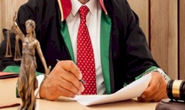 AVUKATA MESLEKTEN ÇIKARMA CEZASI GELİYOR!