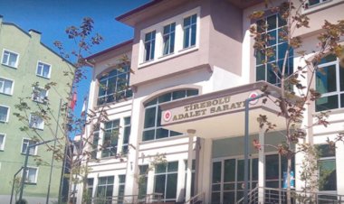 MÜBAŞİR, ADLİYEDE SAVCIYI VURDU