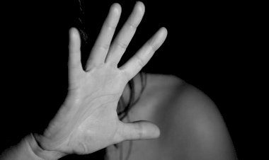 AYM, EŞE KARŞI ŞİDDETTE 'ŞİKAYETE GEREK YOK' DEDİ