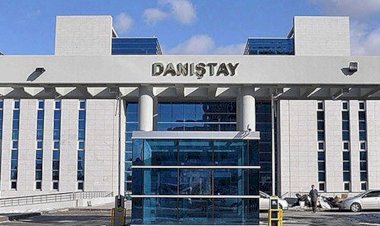 DANIŞTAY'DAN MEMURLUKTAN BİLGİSAYAR İŞLETMENLİĞE GEÇİŞTE TAKDİR HAKKI VURGUSU!