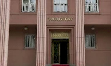 İŞÇİNİN İŞ YERİ DIŞINDA ALDIĞI ALKOLLÜ İÇKİ MİKTARI İŞÇİNİN İRADESİNİ, DAVRANIŞLARINI VE İŞİNİN NORMAL ŞEKİLDE YÜRÜTÜLMESİNİ ETKİLEMİYORSA SADECE İÇKİ TÜKETMİŞ OLMASI SÖZLEŞMENİN FESHİ İÇİN YETERLİ DEĞİLDİR
