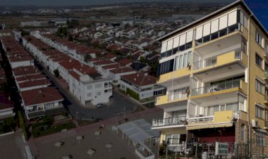 MAHKEMEDEN BÜYÜKÇEKMECE, SELİMPAŞA, KUMBURGAZ VE SİLİVRİ’DE, SAHİL ŞERİDİNDE KALAN BİNLERCE YAZLIK SAHİBİNİ RAHATLATAN BİR KARAR