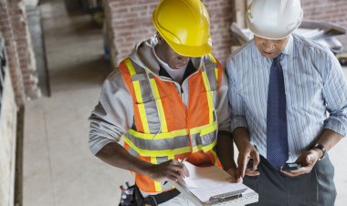 ŞANTİYE ŞEFİ YÜKSEK ÜCRET ALAN ÜST DÜZEY YÖNETİCİ OLUP, MESAİSİNİ KENDİSİ BELİRLEDİĞİNDEN FAZLA ÇALIŞMA ÜCRETİ İSTEYEMEZ