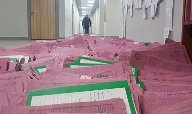BELEDİYEYE AİT TAŞINMAZLARA HACİZ KONULMASI