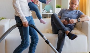 EV İŞLERİNİ YAPMAYAN KADIN YANDI! İŞTE O KARAR