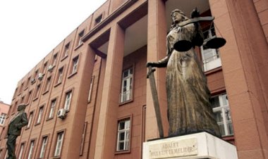 ÜCRETİ VERİLMİŞ OLSA BİLE 270 SAATİ AŞAN FAZLA ÇALIŞMA HALİNDE İŞ SÖZLEŞMESİNİN TEK TARAFLI SONLANDIRAN İŞÇİYE, KIDEM TAZMİNATI ÖDENMELİDİR