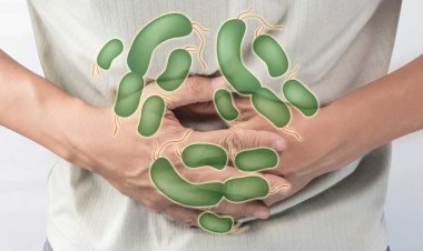 İSTANBUL’DAKİ GIDA ZEHİRLENMESİ SORUŞTURMASINDA EV HAPSİ KARARI