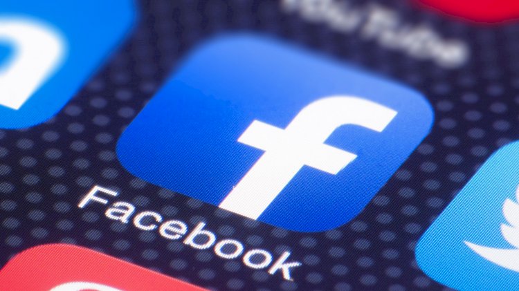 FACEBOOK'TA ESKİ EŞ İLE BERABER FOTOĞRAF PAYLAŞMAK, BİRLİKTE YAŞANILDIĞI ANLAMINA GELMEZ