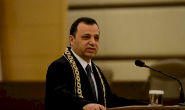 "AYM KARARLARININ UYGULANMAMASI ANAYASA'YI TAMAMEN İŞLEVSİZ HALE GELEBİLİR"
