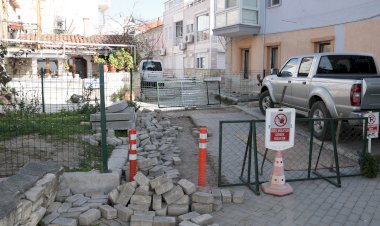 DEDESİNE AİT ARSADAN GEÇEN YOLU, MAHKEME KARARIYLA KAPATTIRDI