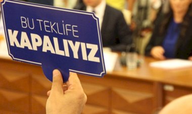 SENDİKA ÇAĞRISI İLE İŞ BIRAKMA EYLEMİNE KATILMA - AYLIKTAN KESME CEZASININ İPTALİ İSTEMİ
