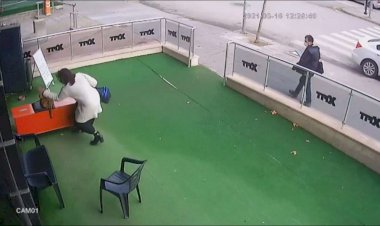 KEDİYE ŞİDDET UYGULAYAN KADINA PARA CEZASI