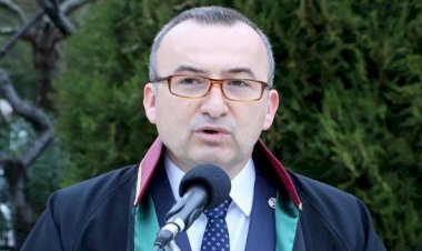 'AVUKATLARIN SESİ KESİLİRSE, TOPLUMUN NEFESİ KESİLİR'