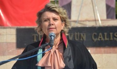 9'UNCU KEZ BARO BAŞKANI SEÇİLEN HALİME AYNUR, YÖNETİM KURULUNA 7 KADIN ALDI