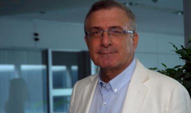 SÖZÜER'DEN AŞI AÇIKLAMASI: GENELGEYLE OLMAZ, KANUN ÇIKARMAK GEREKİR