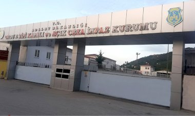 HÜKÜMLÜLER DUVARDAN ATLAYARAK KAÇMIŞ!