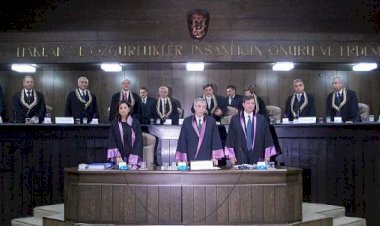 TÜRKİYE'DE SİYASİ PARTİ KAPATMALARI: GEÇMİŞTE HANGİ PARTİLER YASAKLANDI?
