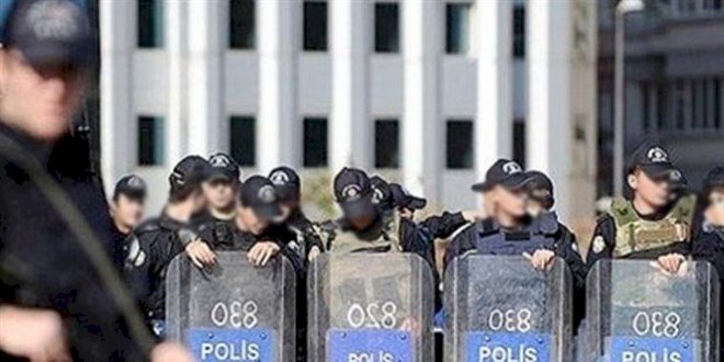'POLİSLERE 'İLLA SİZİ VURMAK MI LAZIM?' DEMİŞTİ, HAPİS CEZASI VERİLDİ