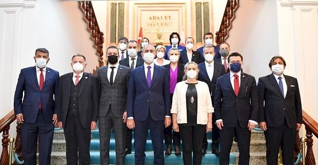 12 BARO BAŞKANI, ADALET BAKANI GÜL'DEN AVUKATA ŞİDDET VE YARGI SORUNLARINA ÇÖZÜM İSTEDİ