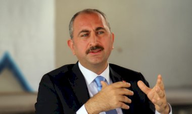 ADALET BAKANI GÜL: YIL SONUNA KADAR BİN HAKİM VE SAVCI ALACAĞIZ