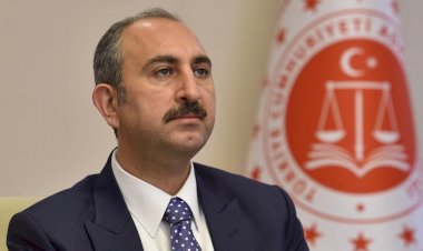 NOTERLERDE YENİ DÖNEM! PARMAK İZİYLE KİMLİK DOĞRULANACAK...