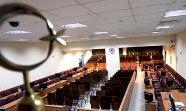 MESAİ SAATİ DIŞINDA PATRONA 'HAKARET' KOVULMA SEBEBİ MİDİR?