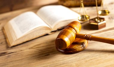DAVACININ ALACAKLARINI NET MİKTARLAR ÜZERİNDEN TALEP ETMESİ HÂLİNDE HÜKÜM FIKRASINDA TALEP DİKKATE ALINARAK ALACAKLARA NET OLARAK HÜKMEDİLMELİDİR